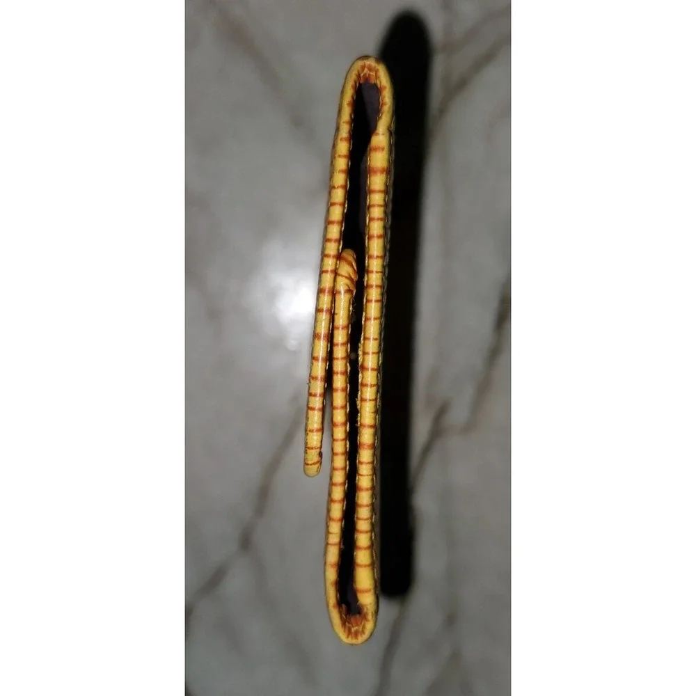 Louis Vuitton‎ Vintage 6 Key Holder Yellow Epi Leather MI0953